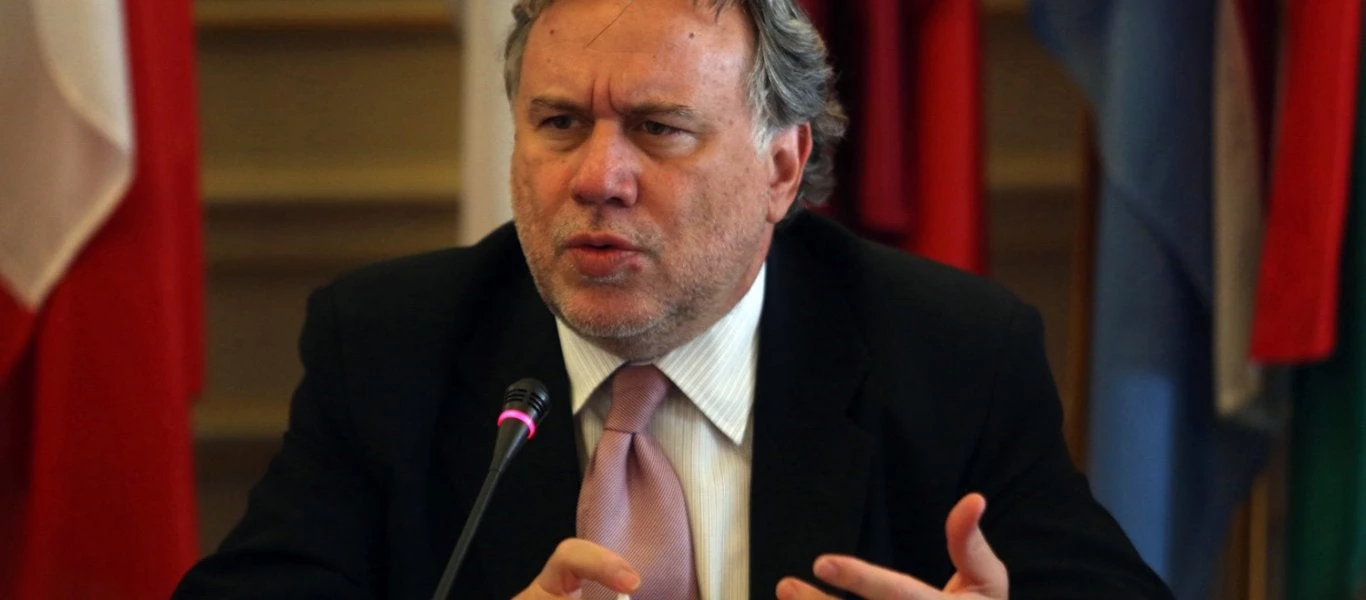 Γ. Κατρούγκαλος: «Η συμφωνία για το Σκοπιανό είναι έτοιμη – Τα δύο αγκάθια είναι η συνταγματική αναθεώρηση και το erga omnes»